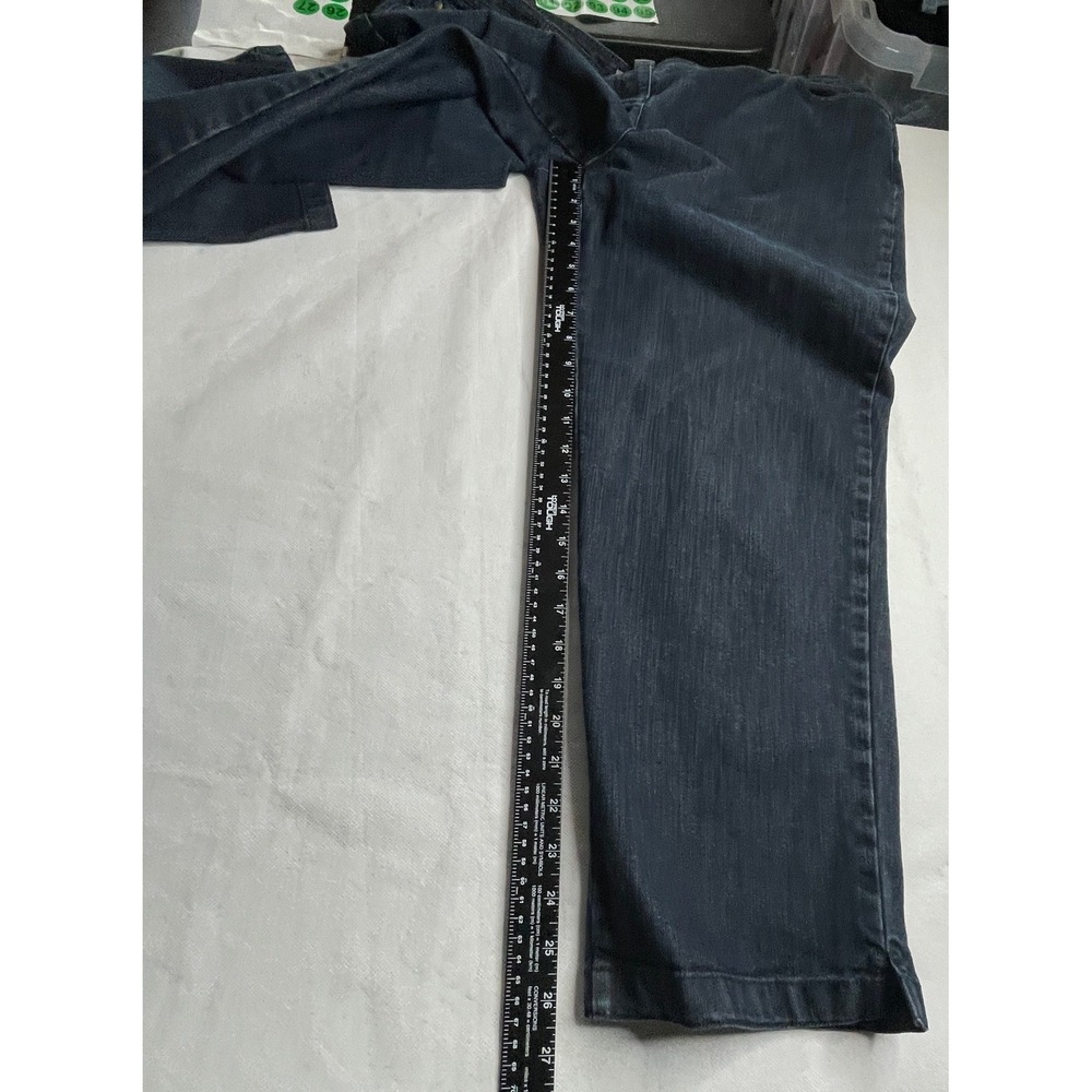 Ellen Tracy Jeans Women 18 Blue Dark Wash Straight Leg Mid Rise Denim Pants - Picture 7 of 10